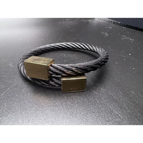 Rustic Cuff Crossover Bracelet - Picture 7 of 8